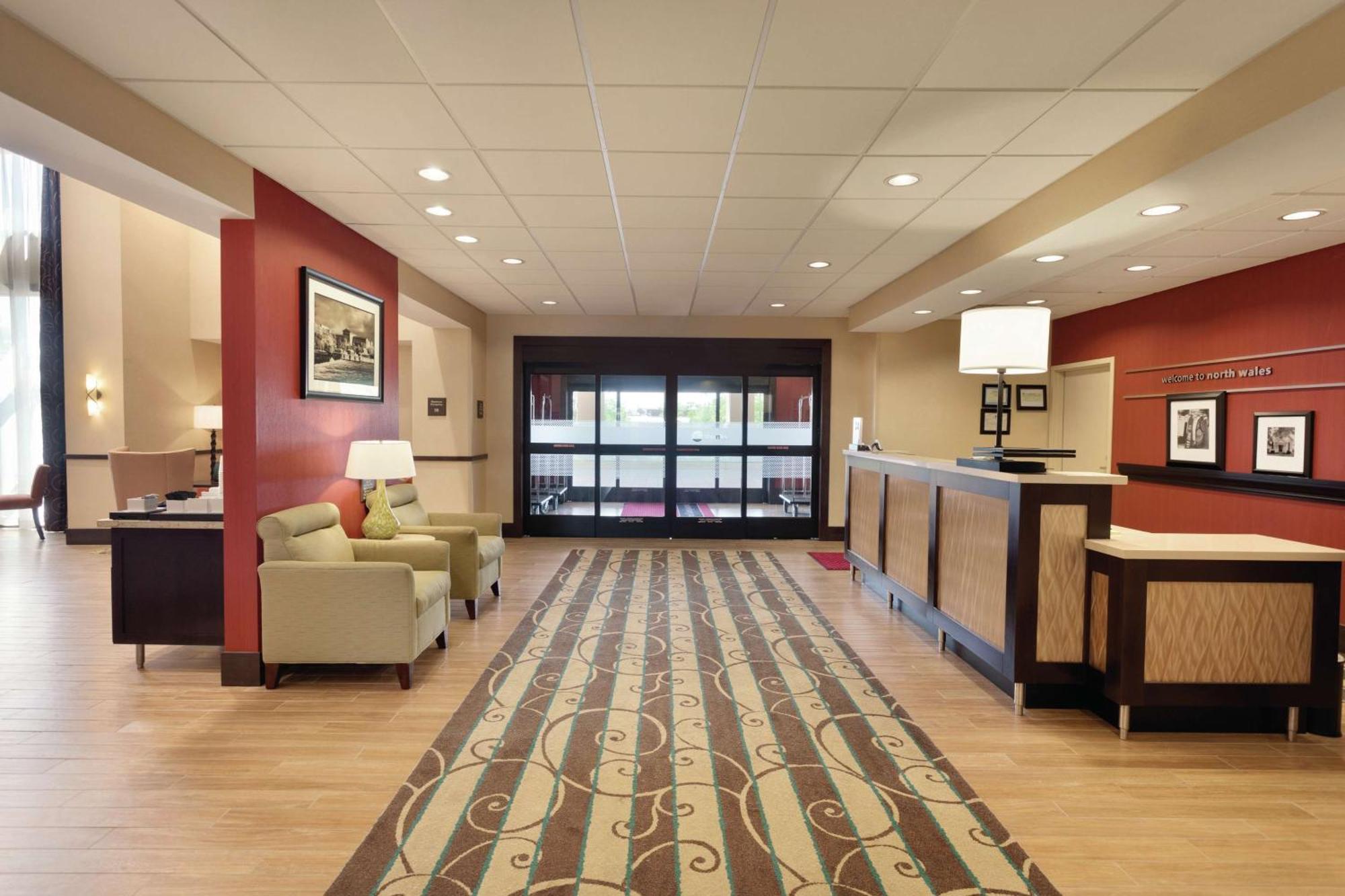Hampton Inn & Suites Philadelphia Montgomeryville North Wales Exterior photo